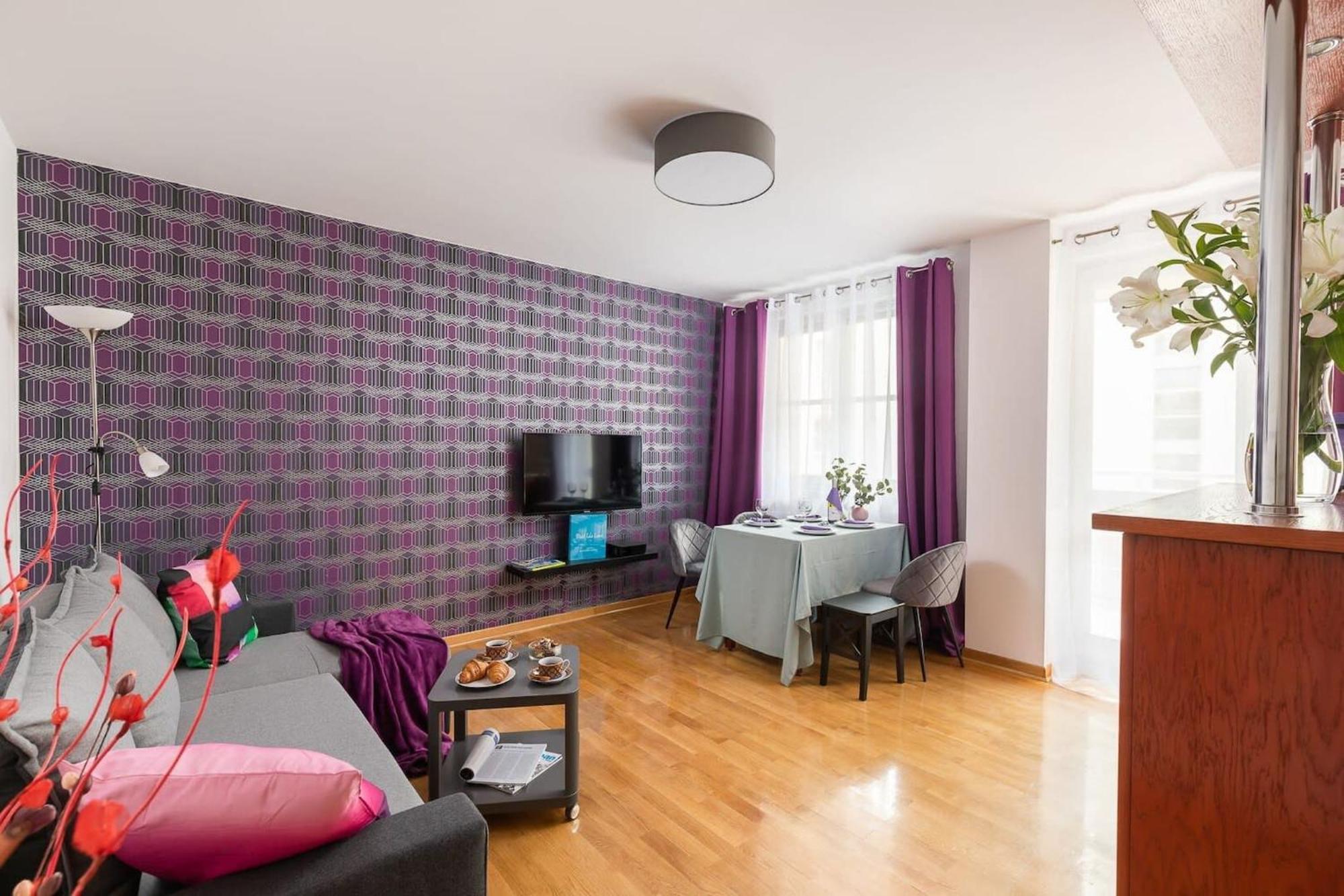 Elektoralna 12A - Colorful Apartment With Balcony By Noclegi Renters Warsaw Ngoại thất bức ảnh